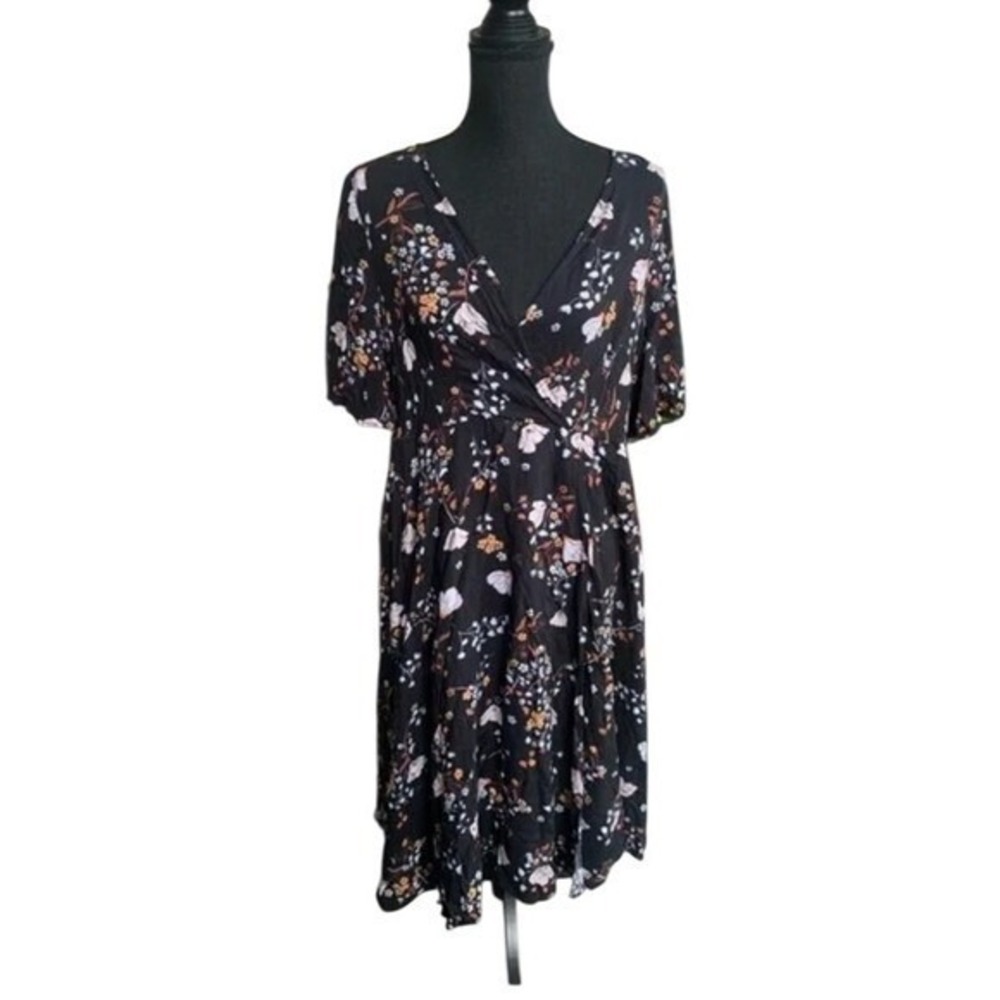 Torrid Floral Surplice Faux Wrap Midi‎ Dress Womens 1 Black Pink